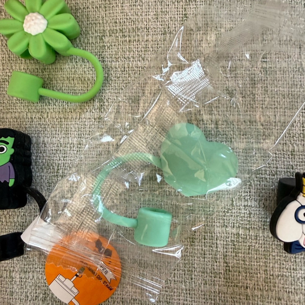 Straw Topper Bundle Cute Animals Beaded Bracelet Mix Stanley Starbuck Starbucks - Picture 3 of 8